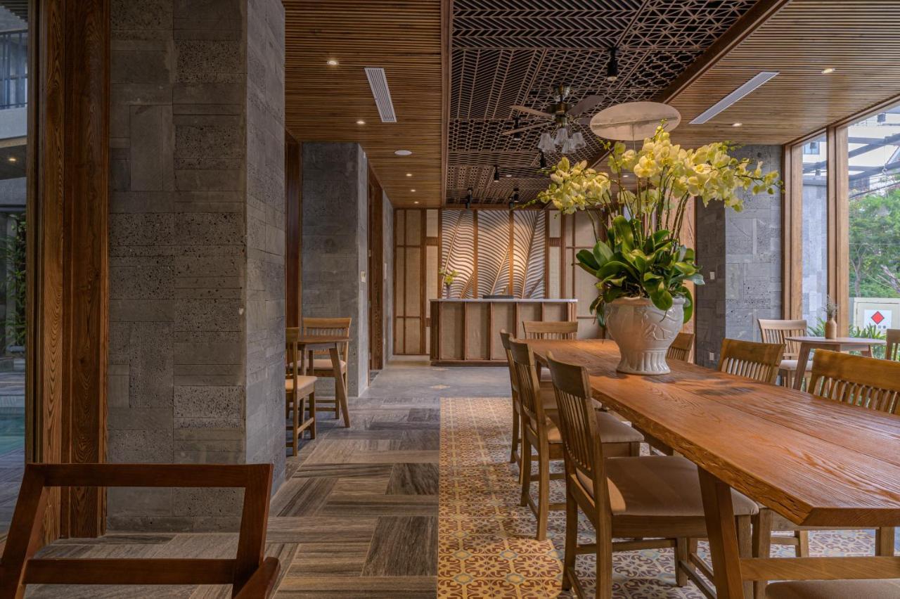 Le Boutique Danang Hotel Bagian luar foto